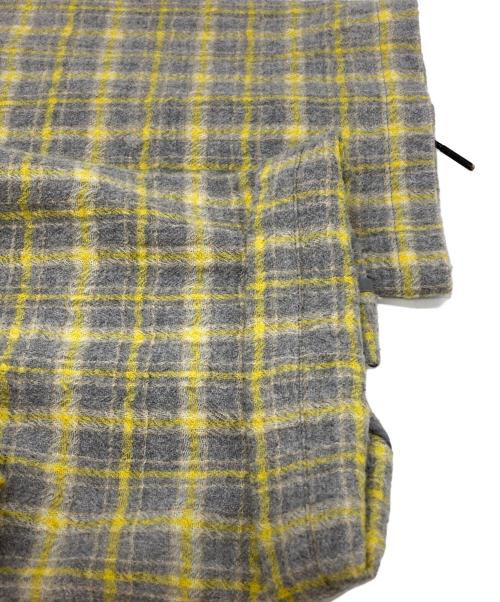 KIKO KOSTADINOV（キコ・コスタディノフ）KIKO KOSTADINOV (キコ・コスタディノフ) HARKMAN TROUSERS/ハークマン トラウザーズ イエロー×グレー サイズ:46の古着・服飾アイテム