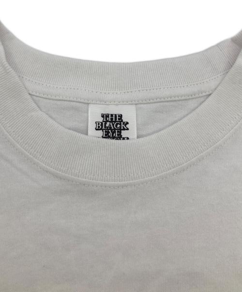 THE BLACK EYE PATCH（ブラックアイパッチ）THE BLACK EYE PATCH (ブラックアイパッチ) ロゴプリントTシャツ ホワイト サイズ:	SIZE Lの古着・服飾アイテム
