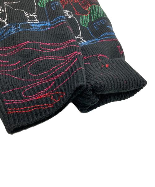 SUPREME（シュプリーム）Supreme (シュプリーム) collage embroidered sweater ブラック サイズ:Ｌの古着・服飾アイテム