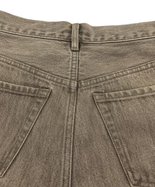 AURALEE（オーラリー）AURALEE (オーラリー) HARD TWIST FADED DENIM SHORTS ブラウン サイズ:０の古着・服飾アイテム