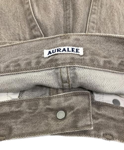 AURALEE（オーラリー）AURALEE (オーラリー) HARD TWIST FADED DENIM SHORTS ブラウン サイズ:０の古着・服飾アイテム