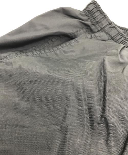NIKE（ナイキ）NIKE (ナイキ) ナイロントラックパンツ ブラック サイズ:Mの古着・服飾アイテム