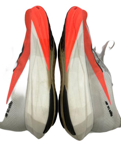 NEW BALANCE（ニューバランス）NEW BALANCE (ニューバランス) FuelCell SuperComp Elite v5 ホワイト×オレンジ サイズ:	SIZE US9 (27cm)の古着・服飾アイテム