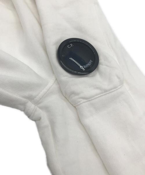C.P COMPANY（シーピーカンパニー）C.P COMPANY (シーピーカンパニー) ジップアップスウェット ホワイト サイズ:Ｌの古着・服飾アイテム