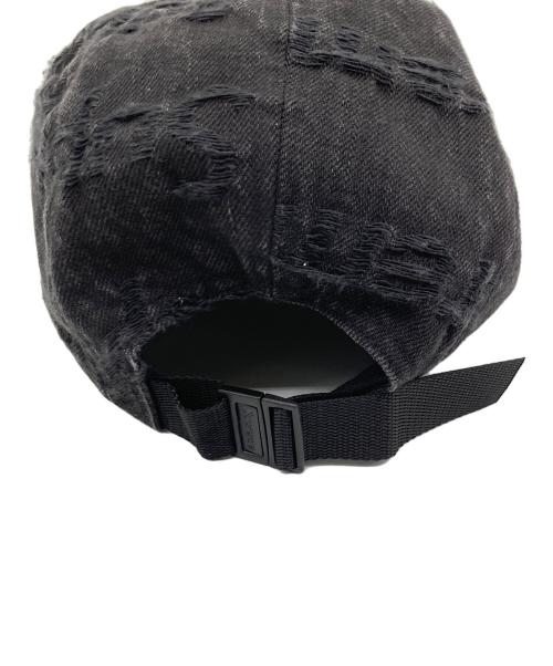 SUPREME（シュプリーム）Supreme (シュプリーム) Frayed Logos Camp Cap ブラックの古着・服飾アイテム