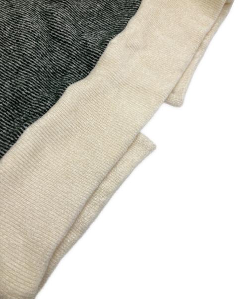 FUMIE=TANAKA（フミエタナカ）FUMIE=TANAKA (フミエタナカ) giza v vest グリーン×ホワイト サイズ:２の古着・服飾アイテム