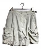 meanswhileミーンズワイル）の古着「Luggage Cargo Shorts/Bone」｜ベージュ