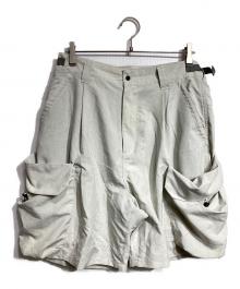meanswhile（ミーンズワイル）の古着「Luggage Cargo Shorts/Bone」｜ベージュ