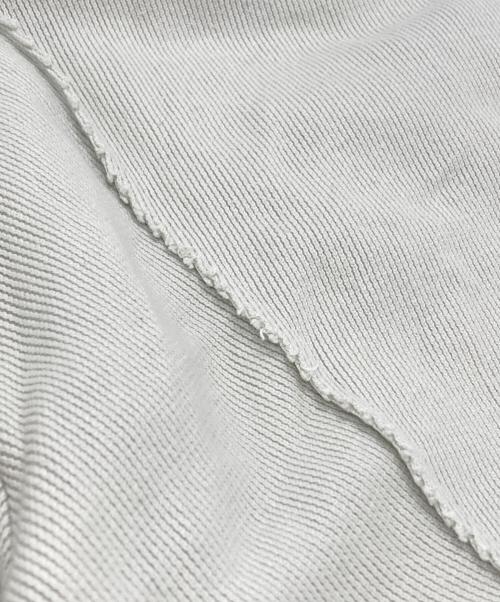 A-POC ABLE ISSEY MIYAKE（エイポック エイブル イッセイ ミヤケ）A-POC ABLE ISSEY MIYAKE (エイポック エイブル イッセイ ミヤケ) TYPE-A BASICS /タイプ エーベーシックス グレー サイズ:1の古着・服飾アイテム