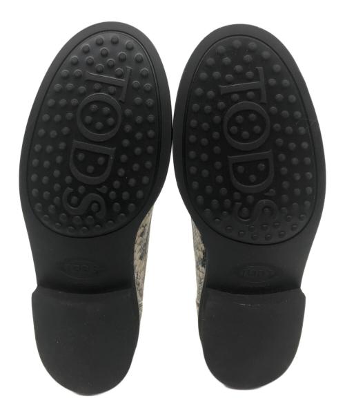 TOD'S（トッズ）TOD'S (トッズ) パイソンローファー ベージュ×ブラック サイズ:23cmの古着・服飾アイテム