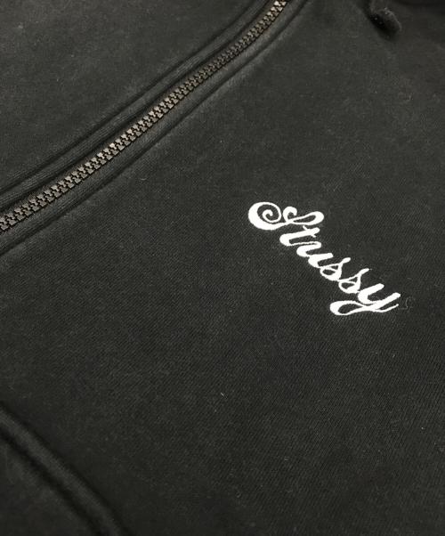 stussy（ステューシー）stussy (ステューシー) ロゴ刺繍ジップパーカー ブラック サイズ:Ｓの古着・服飾アイテム