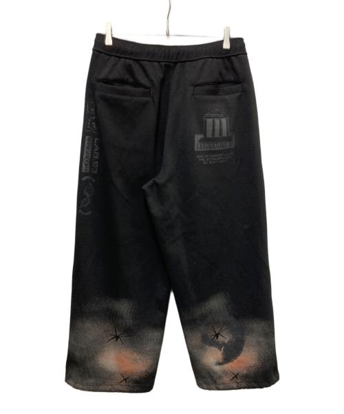 GOOPiMADE（グーピーメイド）GOOPiMADE (グーピーメイド) P1-MG Mural Mural Sweatpants ブラック サイズ:Mの古着・服飾アイテム