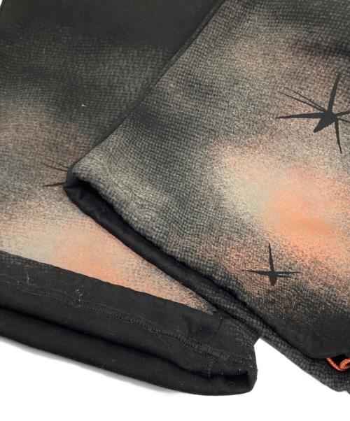 GOOPiMADE（グーピーメイド）GOOPiMADE (グーピーメイド) P1-MG Mural Mural Sweatpants ブラック サイズ:Mの古着・服飾アイテム