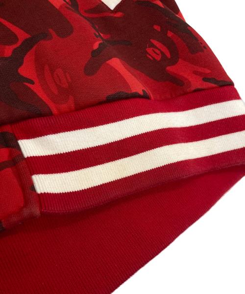 Aape BY A BATHING APE（エーエイプ バイ アベイシングエイプ）Aape BY A BATHING APE (エーエイプ バイ アベイシングエイプ) カモ柄スナップフーデットジャケット レッド サイズ:XXLの古着・服飾アイテム