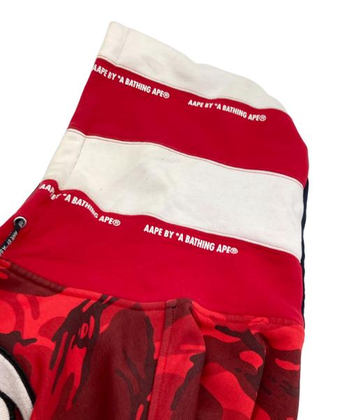 Aape BY A BATHING APE（エーエイプ バイ アベイシングエイプ）Aape BY A BATHING APE (エーエイプ バイ アベイシングエイプ) カモ柄スナップフーデットジャケット レッド サイズ:XXLの古着・服飾アイテム