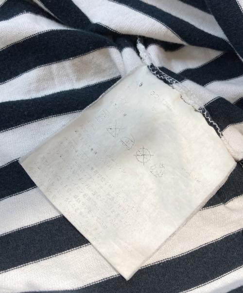 COMME des GARCONS（コムデギャルソン）COMME des GARCONS (コムデギャルソン) フリルボーダーカットソー/Stripe frill-collar top ホワイト×ブラック サイズ:Ｍの古着・服飾アイテム
