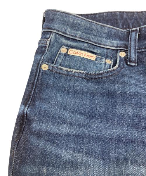 Calvin Klein（カルバンクライン）Calvin Klein (カルバンクライン) スリムフフィットデニムパンツ インディゴ サイズ:76cm (W30)の古着・服飾アイテム