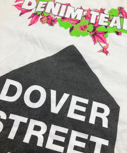 Denim Tears（デニムティアーズ）Denim Tears (デニムティアーズ) DOVER STREET MARKET (ドーバー ストリート マーケット) フラワーピースプリントTシャツ ホワイト サイズ:	SIZE Mの古着・服飾アイテム
