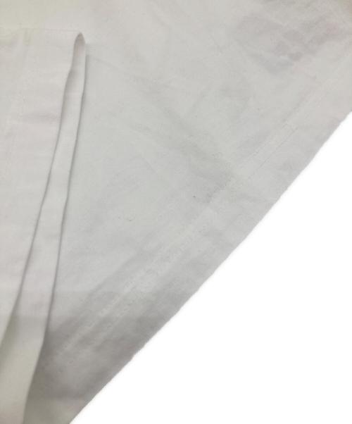 STEEP GRADE SHARP CURVES（スティープグレイドシャープカーヴス）STEEP GRADE SHARP CURVES (スティープグレイドシャープカーヴス) CULTIVATE L/S tee ホワイト サイズ:不明の古着・服飾アイテム