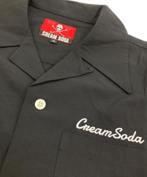 CREAM SODA（クリームソーダ）CREAM SODA (クリームソーダ) 双龍刺繍シャツ ブラック サイズ:Mの古着・服飾アイテム