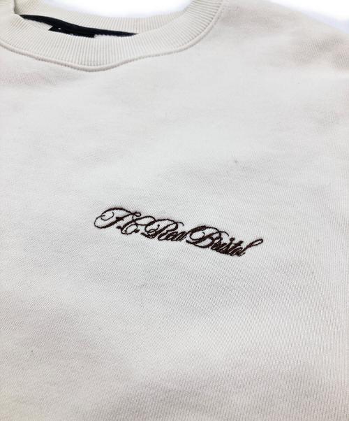 F.C.Real Bristol（エフシーレアルブリストル）F.C.Real Bristol (エフシーレアルブリストル) SCRIPT CREWNECK SWEAT ベージュ サイズ:Ｌの古着・服飾アイテム