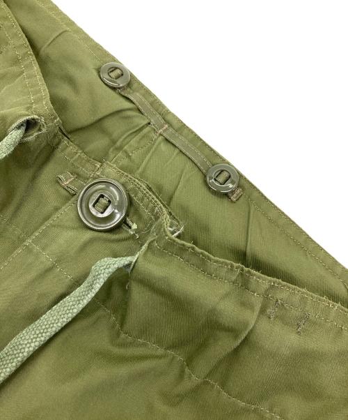 Canadian Army（カナダ軍）CANADIAN ARMY (カナダ軍) 80s ECW WINDPROOFオーバーパンツ グリーン サイズ:SIZE 7 LONG SMALLの古着・服飾アイテム
