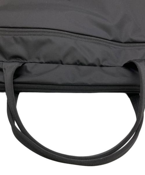 F.C.Real Bristol（エフシーレアルブリストル）F.C.Real Bristol (エフシーレアルブリストル) TOUR ADJUSTABLE BAG ブラックの古着・服飾アイテム
