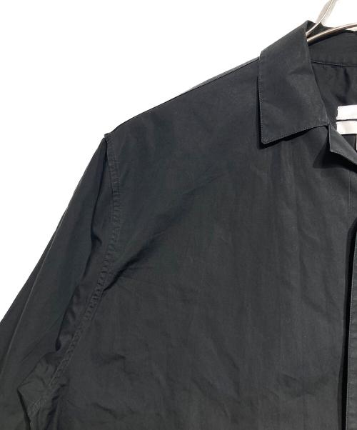 OAMC（オーエーエムシー）OAMC (オーエーエムシー) スプレーロゴシャツ / Spray logo shirt ブラック サイズ:Mの古着・服飾アイテム