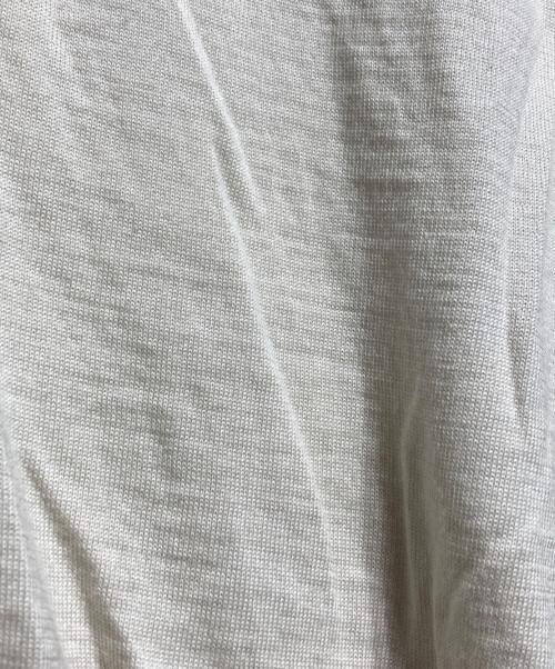BATONER（バトナ―）BATONER (バトナ―) Essential SUPERIOR HIGH GAUGE MERINO V CARDIGAN ベージュ サイズ:2の古着・服飾アイテム