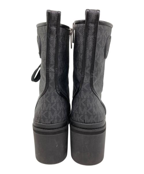 MICHAEL KORS（マイケルコース）MICHAEL KORS (マイケル・コース) ロゴショートブーツ ブラック サイズ:SIZE 7M　（24.0cm～24.5cm）の古着・服飾アイテム