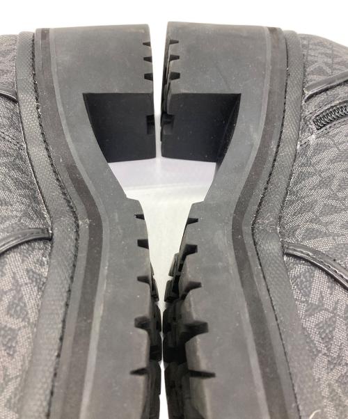 MICHAEL KORS（マイケルコース）MICHAEL KORS (マイケル・コース) ロゴショートブーツ ブラック サイズ:SIZE 7M　（24.0cm～24.5cm）の古着・服飾アイテム