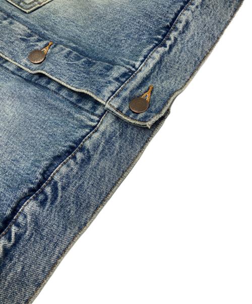 SUPREME（シュプリーム）Supreme (シュプリーム) Distressed Selvedge Trucker Jacket インディゴ サイズ:Mの古着・服飾アイテム