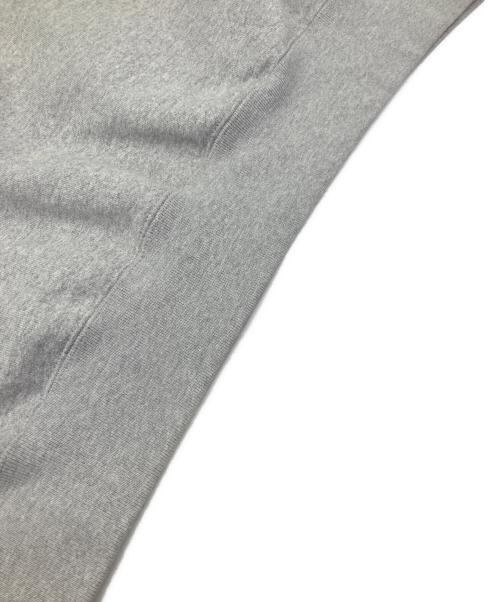 SUPREME（シュプリーム）SUPREME (シュプリーム) Contrast Cutout Hooded Sweatshirt グレー サイズ:Ｍの古着・服飾アイテム