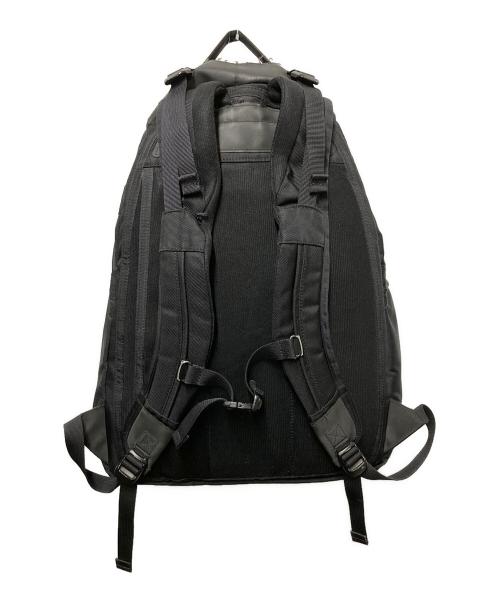 MONOLITH（モノリス）MONOLITH (モノリス) BACKPACK PRO ブラックの古着・服飾アイテム