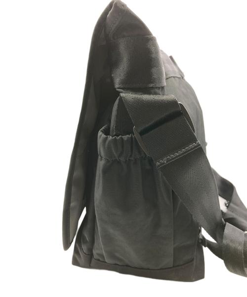 CHROME（クローム）CHROME (クローム) COURIER FLAP MSNGR 20L ブラックの古着・服飾アイテム