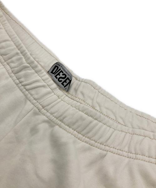 DIESEL（ディーゼル）DIESEL (ディーゼル) P-MARKY-Ｇ1 ホワイト サイズ:Ｌの古着・服飾アイテム