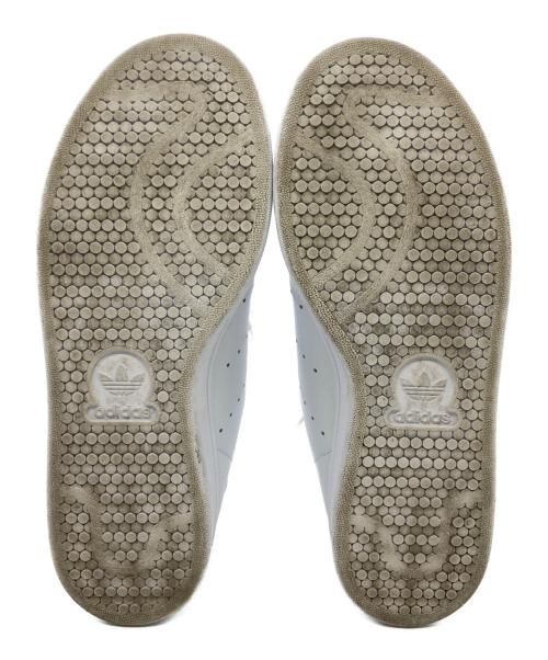 adidas（アディダス）adidas (アディダス) ローカットスニーカー ホワイト サイズ:25.5cmの古着・服飾アイテム