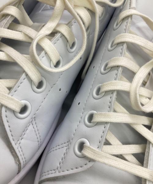 adidas（アディダス）adidas (アディダス) ローカットスニーカー ホワイト サイズ:25.5cmの古着・服飾アイテム