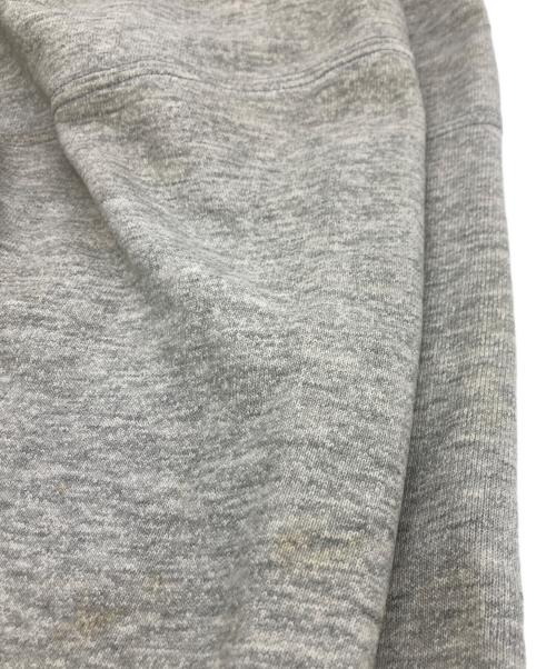 Champion（チャンピオン）Champion (チャンピオン) 80sはめ込み前Vリバースウィーブスウェット グレー サイズ:M(肩幅48/身幅55/着丈55)の古着・服飾アイテム