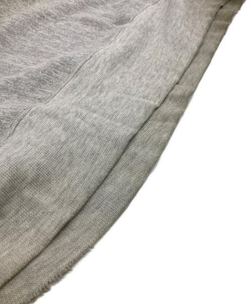 Champion（チャンピオン）Champion (チャンピオン) 80sはめ込み前Vリバースウィーブスウェット グレー サイズ:M(肩幅48/身幅55/着丈55)の古着・服飾アイテム