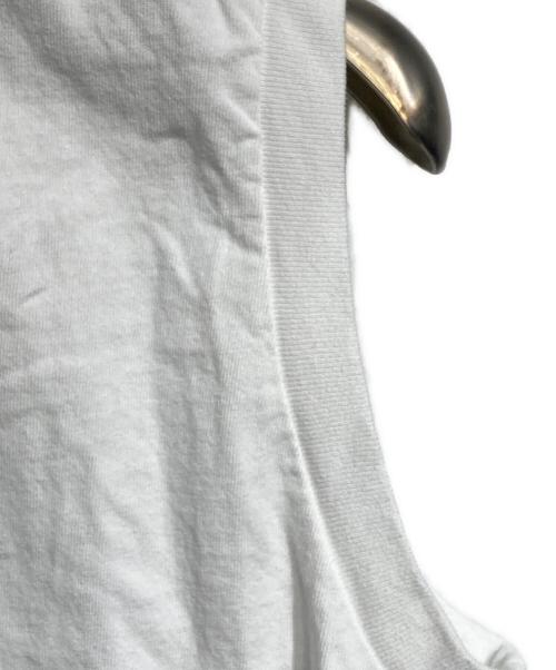 COMOLI（コモリ）COMOLI (コモリ) コットンジャージ ノースリーブ/Cotton jersey sleeveless top / tee ホワイト サイズ:2の古着・服飾アイテム