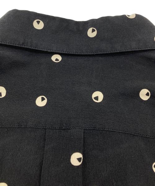 Saint Laurent Paris（サンローランパリ）Saint Laurent Paris (サンローランパリ) ドットプリントシルクシャツ/Dot print silk shirt ブラック サイズ:38の古着・服飾アイテム