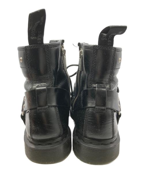 Dr.Martens（ドクターマーチン）Dr.Martens (ドクターマーチン) 1460 HARNESS 8ホールブーツ ブラック サイズ:US9の古着・服飾アイテム