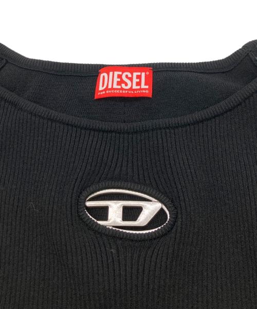DIESEL（ディーゼル）DIESEL (ディーゼル) M-VERA-LS メタルロゴリブニット ブラック サイズ:	SIZE Mの古着・服飾アイテム