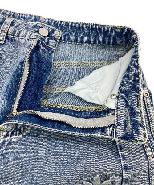 adidas（アディダス）adidas (アディダス) アディブレイク デニムジーンズ インディゴ サイズ:W26の古着・服飾アイテム