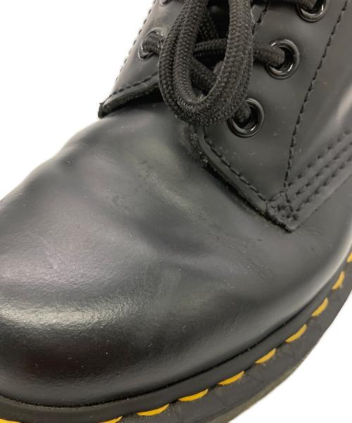 Dr.Martens（ドクターマーチン）Dr.Martens (ドクターマーチン) 1460 8 ホールブーツ ブラック サイズ:SIZE UK3　(22cm)の古着・服飾アイテム