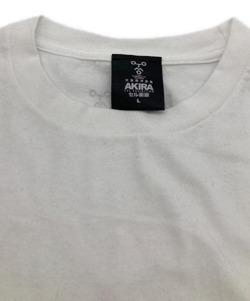 AKIRA（アキラ）AKIRA (アキラ) プリントTシャツ ホワイト サイズ:Lの古着・服飾アイテム