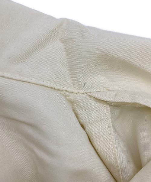 CREAM SODA（クリームソーダ）CREAM SODA (クリームソーダ) ポケットボックスプリーツシャツ イエロー サイズ:Mの古着・服飾アイテム