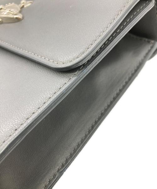 Vivienne Westwood（ヴィヴィアンウエストウッド）Vivienne Westwood (ヴィヴィアンウエストウッド) 2wayオーブプレートショルダーバッグ グレーの古着・服飾アイテム