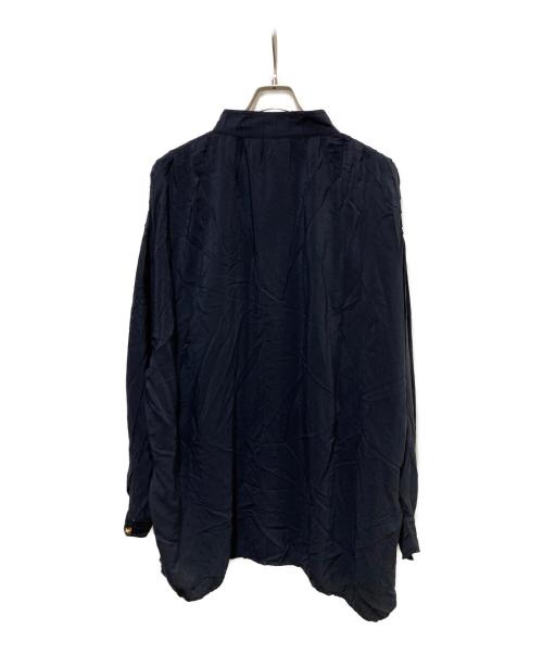 GIANNI VERSACE（ジャンニ・ヴェルサーチ）GIANNI VERSACE (ジャンニ・ヴェルサーチ) メデューサボタンバンドカラーシルクシャツ ブラック サイズ:54の古着・服飾アイテム